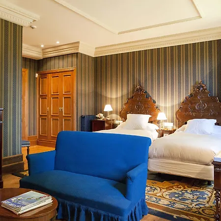 Landhuis Pazo De Brandeso & Country Club *